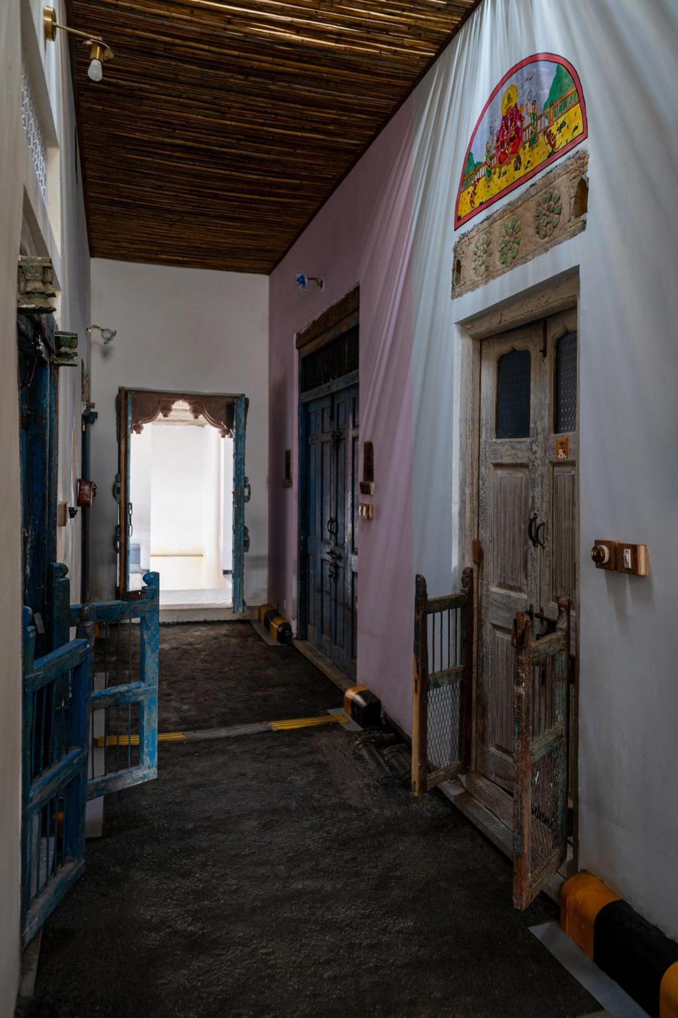 Kol Pol Mohalla Boutique Stay Удайпур Екстер'єр фото
