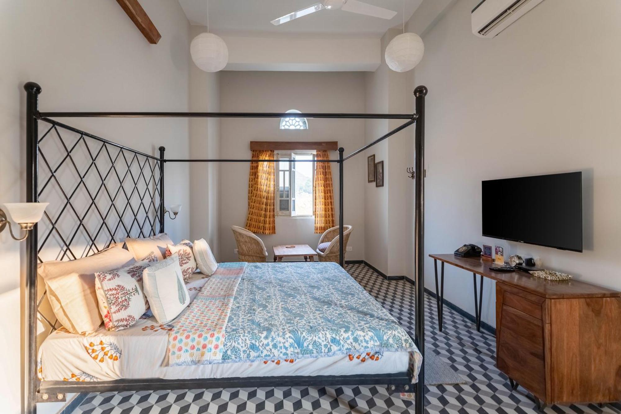 Kol Pol Mohalla Boutique Stay Удайпур Екстер'єр фото