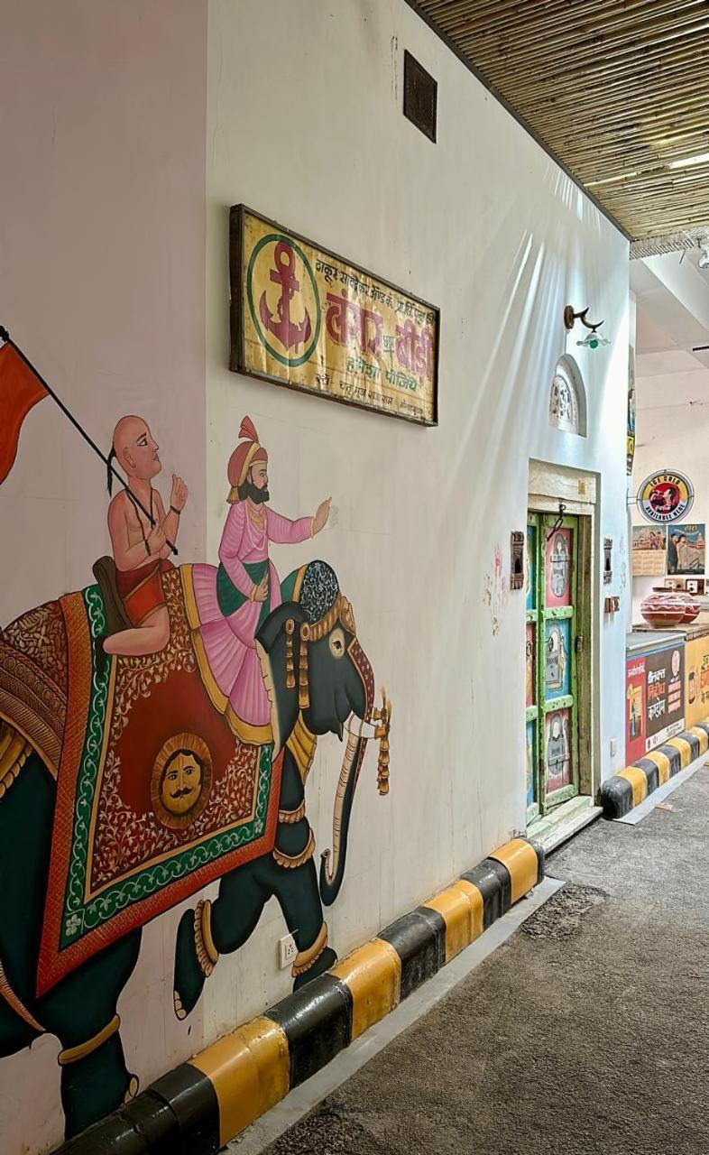 Kol Pol Mohalla Boutique Stay Удайпур Екстер'єр фото